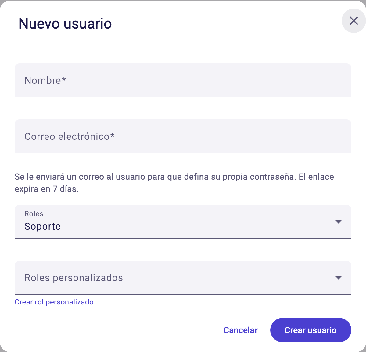 Formulario Nuevo usuario con nombre, correo, roles y roles personalizados